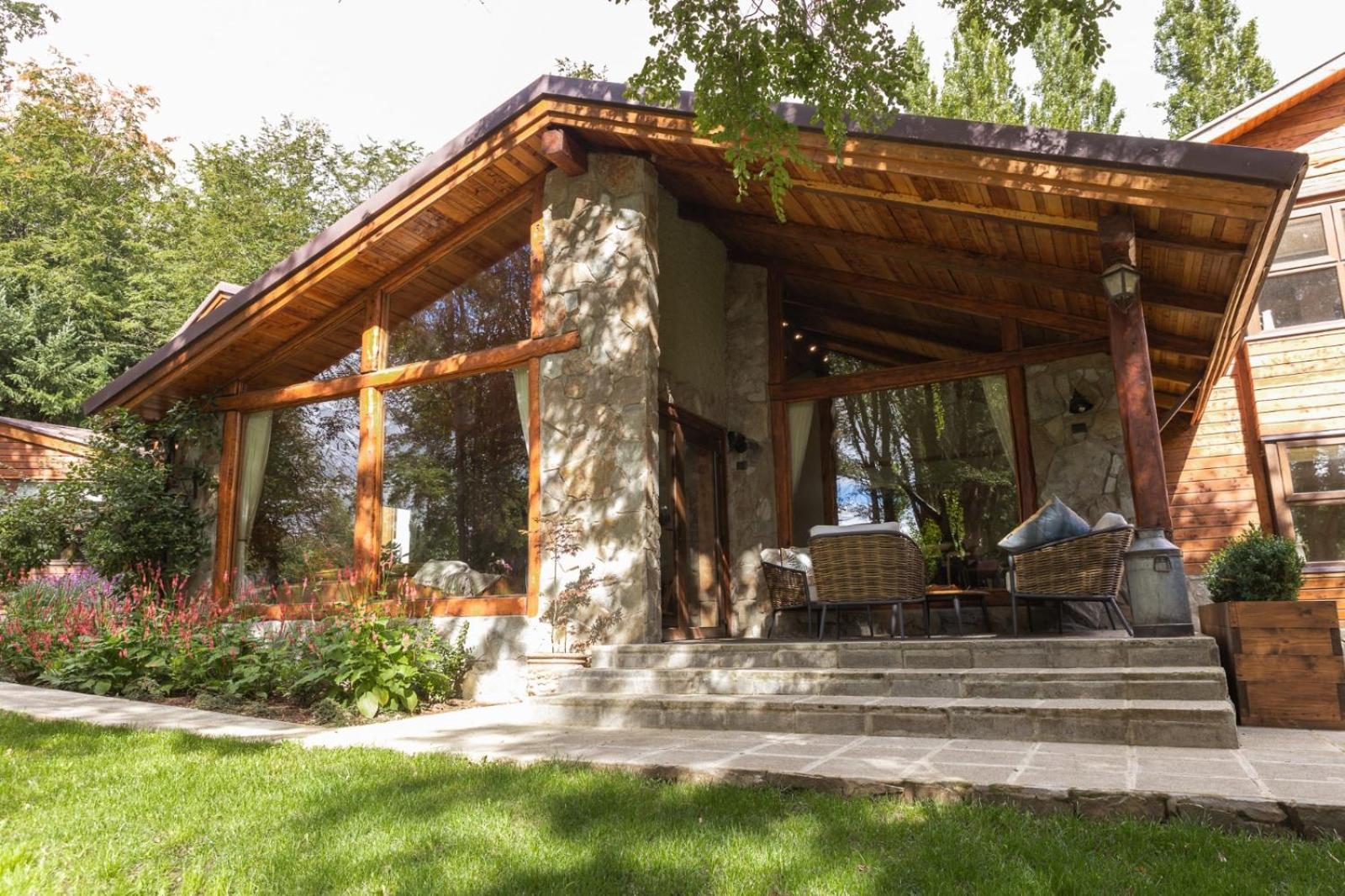 Pura Hotel Coyhaique Exterior photo